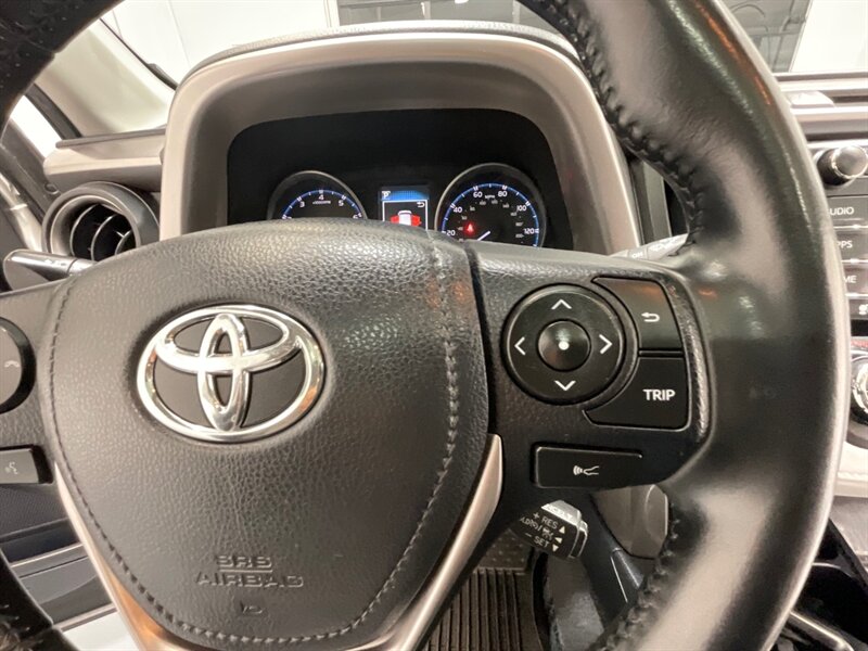 2018 Toyota RAV4 XLE Sport Utility AWD / Blind Spot / 24,000 MILES  / LOCAL ZERO RUST - Photo 42 - Gladstone, OR 97027