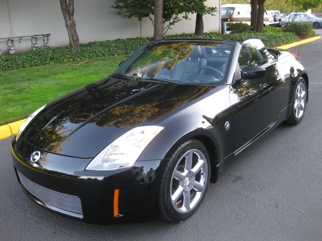 2004 Nissan 350Z Touring - Photo 1 - Portland, OR 97217