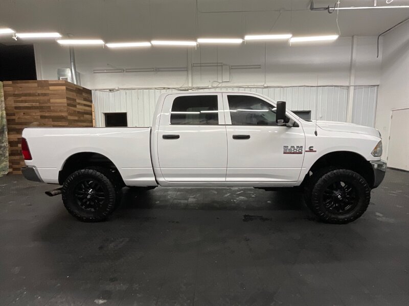 2014 RAM 2500 Crew Cab 4X4 / 6.7L CUMMINS DIESEL / LOCAL OREGON  LEVELED w/ 35 " TIRES & 20 " FUEL WHEELS / RUST FREE / SHARP & CLEAN !! - Photo 4 - Gladstone, OR 97027