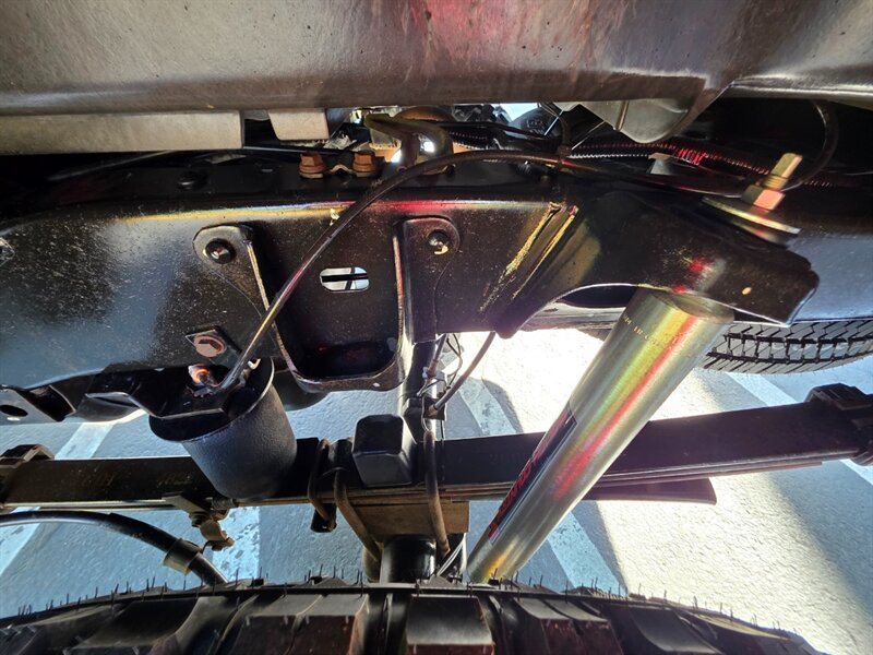 2007 Toyota Tacoma V6 4X4 TRD / ICON SUSPENSION LIFT / NEW TIRES / COIL OVER SHOCKS / LOCAL OREGON TRUCK - Photo 38 - Portland, OR 97217