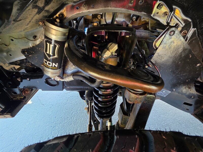 2007 Toyota Tacoma V6 4X4 TRD / ICON SUSPENSION LIFT / NEW TIRES / COIL OVER SHOCKS / LOCAL OREGON TRUCK - Photo 21 - Portland, OR 97217