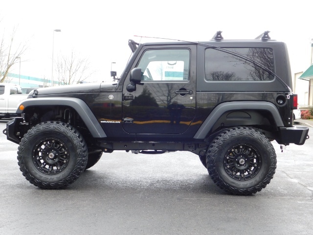 2008 Jeep Wrangler X / 4X4 / HARD TOP / 6-SPEED / 1-Owner / LIFTED