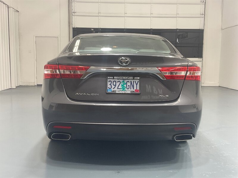 2014 Toyota Avalon XLE Premium/ 3.5L V6 / Leather Heated Seats  / LOCAL CAR / Zero Rust / Backup Camera & Sunroof - Photo 6 - Gladstone, OR 97027