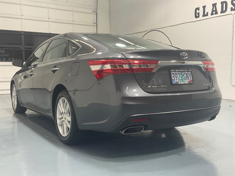 2014 Toyota Avalon XLE Premium/ 3.5L V6 / Leather Heated Seats  / LOCAL CAR / Zero Rust / Backup Camera & Sunroof - Photo 8 - Gladstone, OR 97027