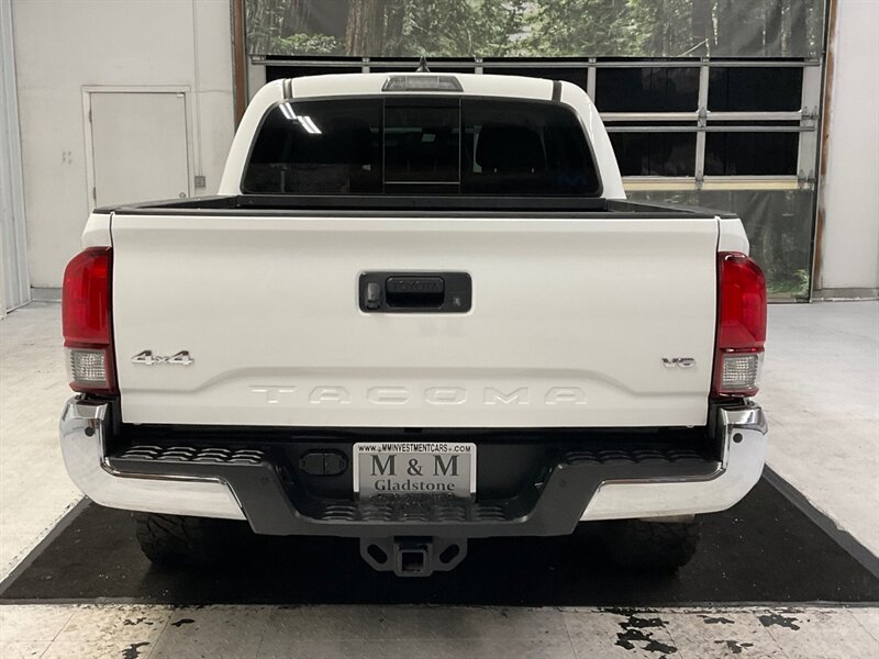 2020 Toyota Tacoma SR5 V6 4X4 / Technology Pkg / 1-OWNER LOCAL  / 39K MILES - Photo 6 - Gladstone, OR 97027