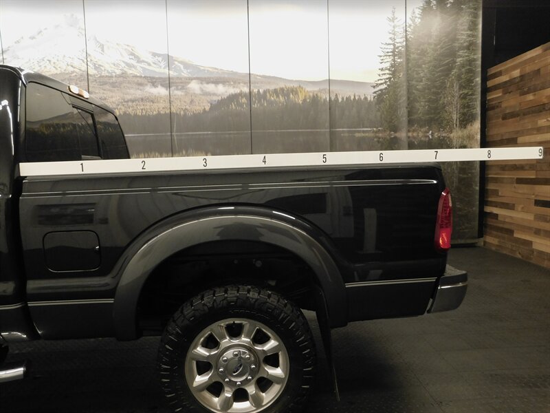 2015 Ford F-350 Lariat Crew Cab 4X4   - Photo 10 - Gladstone, OR 97027