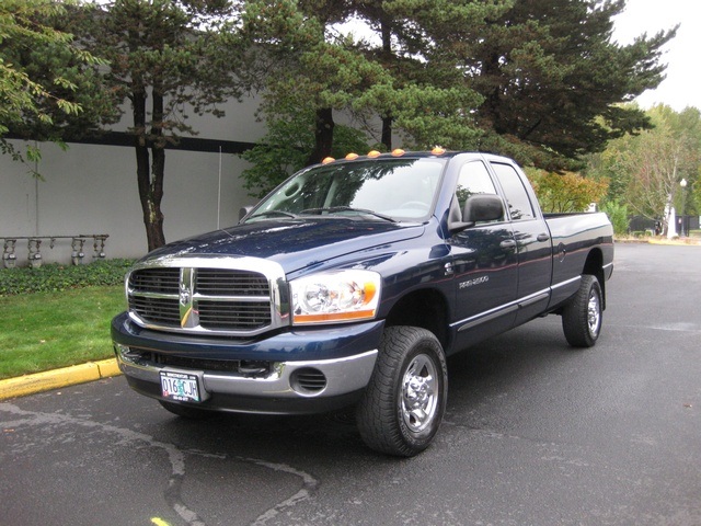 2006 Dodge Ram 2500 SLT/ 4WD/ Quad Cab/5.9L Cummins Diesel/ Long Bed   - Photo 1 - Portland, OR 97217