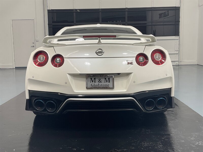 2020 Nissan GT-R Premium 2Dr Coupe / TWIN TURBO / 1-OWNER / SHARP  / Excel Cond - Photo 6 - Gladstone, OR 97027