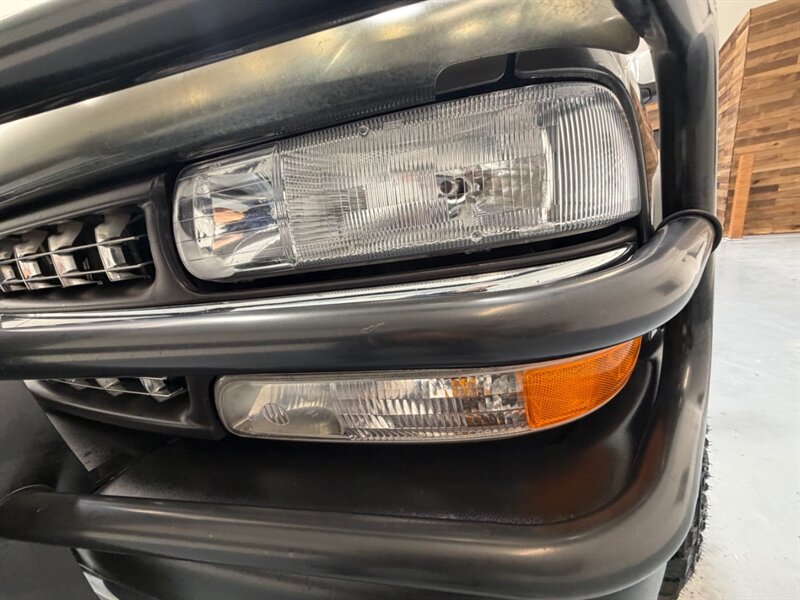 2000 Chevrolet Silverado 2500 LS 4X4 6.0L V8 / Leather Seats / 114K MILES / 2500HD / LOCAL TRUCK / BRAND NEW TIRES - Photo 26 - Gladstone, OR 97027