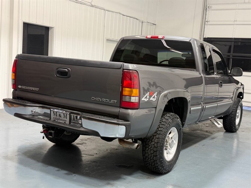 2000 Chevrolet Silverado 2500 LS 4X4 6.0L V8 / Leather Seats / 114K MILES / 2500HD / LOCAL TRUCK / BRAND NEW TIRES - Photo 8 - Gladstone, OR 97027