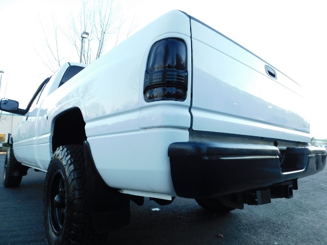 1998 Dodge Ram 1500 Laramie SLT / 4X4 / Quad Cab / V8 5.9L / Long Bed   - Photo 12 - Portland, OR 97217