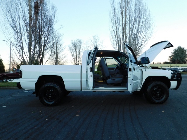 1998 Dodge Ram 1500 Laramie SLT / 4X4 / Quad Cab / V8 5.9L / Long Bed   - Photo 22 - Portland, OR 97217