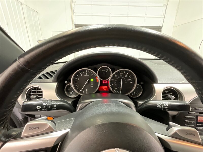 2011 Mazda MX-5 Miata Grand Touring Convertible Hard Top /  37,000 MILES  / Leather Heated Seats - Photo 56 - Gladstone, OR 97027