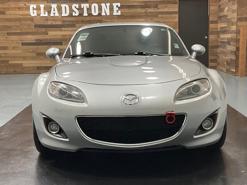 2011 Mazda MX-5 Miata Grand Touring Convertible Hard Top /  37,000 MILES  / Leather Heated Seats - Photo 39 - Gladstone, OR 97027