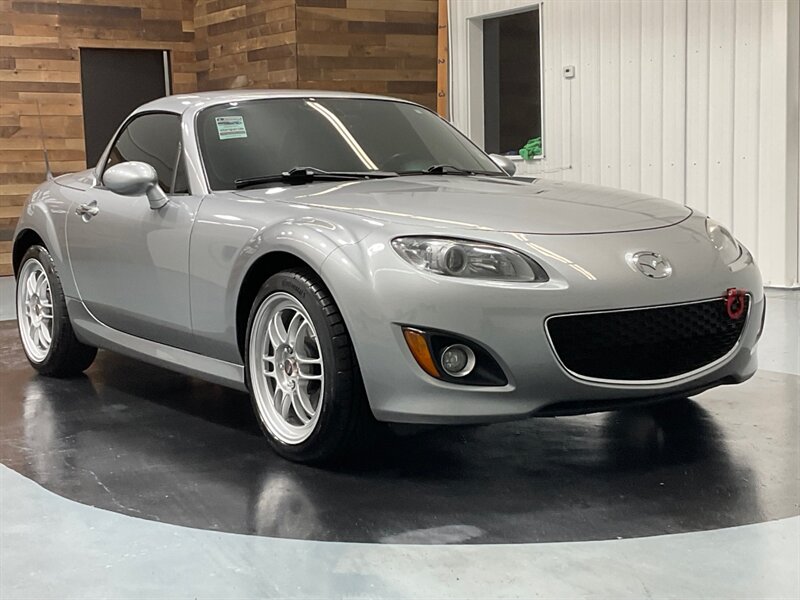 2011 Mazda MX-5 Miata Grand Touring Convertible Hard Top /  37,000 MILES  / Leather Heated Seats - Photo 2 - Gladstone, OR 97027