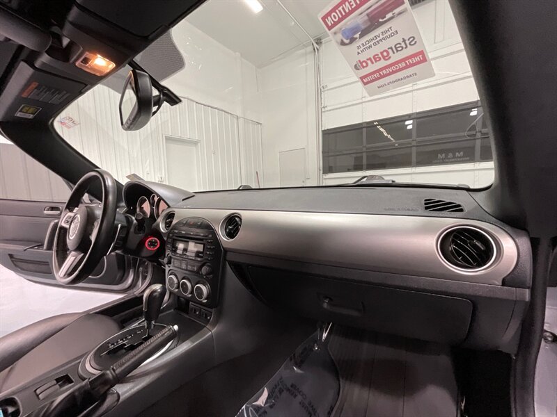 2011 Mazda MX-5 Miata Grand Touring Convertible Hard Top /  37,000 MILES  / Leather Heated Seats - Photo 18 - Gladstone, OR 97027