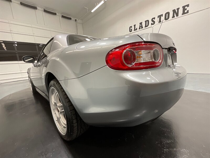 2011 Mazda MX-5 Miata Grand Touring Convertible Hard Top /  37,000 MILES  / Leather Heated Seats - Photo 38 - Gladstone, OR 97027