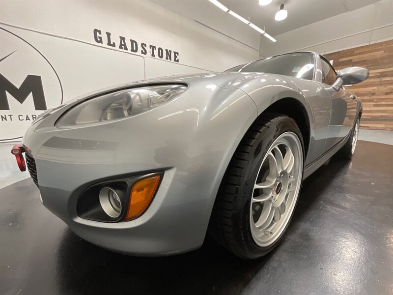 2011 Mazda MX-5 Miata Grand Touring Convertible Hard Top /  37,000 MILES  / Leather Heated Seats - Photo 35 - Gladstone, OR 97027