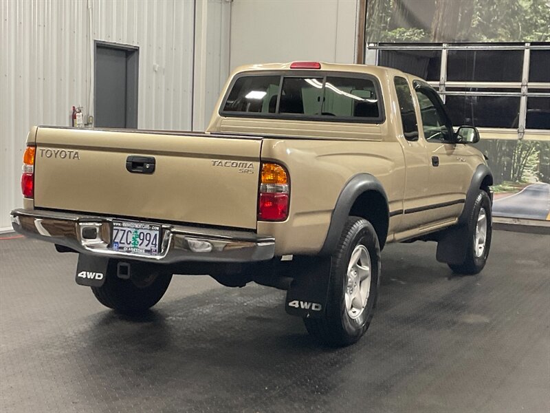 2004 Toyota Tacoma SR5 4X4 / 2.7L 4Cyl / SUPER CLEAN / 101,000 MILES   - Photo 7 - Gladstone, OR 97027