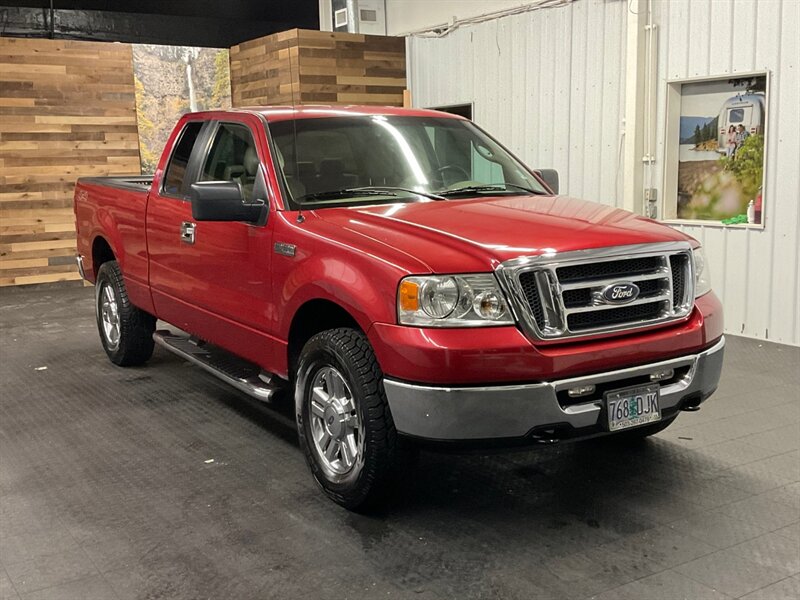 2007 Ford F-150 XLT Super Cab 4X4 / 5.4L V8 / ONLY 69,000 MILES  LOCAL OREGON TRUCK / RUST FREE / 6.5FT BED / SHARP & CLEAN !! - Photo 2 - Gladstone, OR 97027