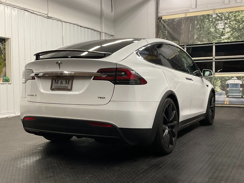 2018 Tesla Model X 75D Sport Utility AWD / 3RD SEAT/ FULL  AUTO PILOT  22 " Black Turbine Wheels / Full Self Driving Downloaded / Bucket Seats / 39,000 MILES - Photo 44 - Gladstone, OR 97027