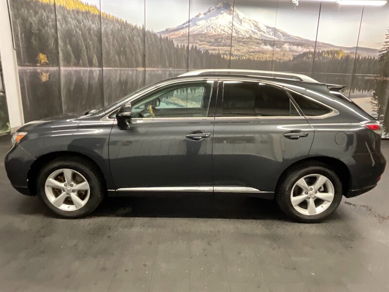 2010 Lexus RX 350 Sport Utility AWD / Leather / Navigation  Heated & Cooled Leather Seats / Navigation & Backup Camera / Sunroof / SHARP & CLEAN !! - Photo 3 - Gladstone, OR 97027