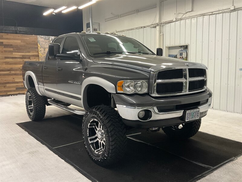 2003 Dodge Ram 3500 SLT Quad Cab 4X4/ 5.9L DIESEL / 6-SPEED / LIFTED  / 1-OWNER LOCAL / 105K MILES - Photo 2 - Gladstone, OR 97027