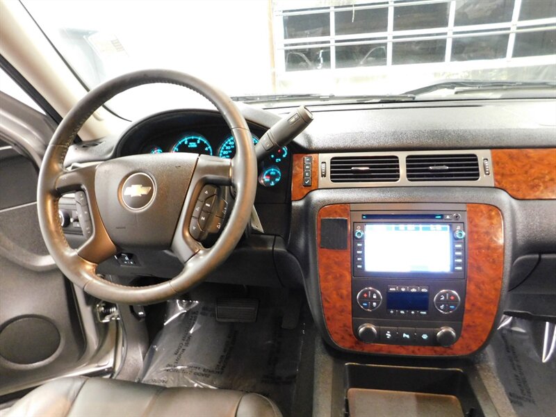 2008 Chevrolet Silverado 2500 LTZ 4X4/ 6.6L DIESEL   - Photo 19 - Gladstone, OR 97027