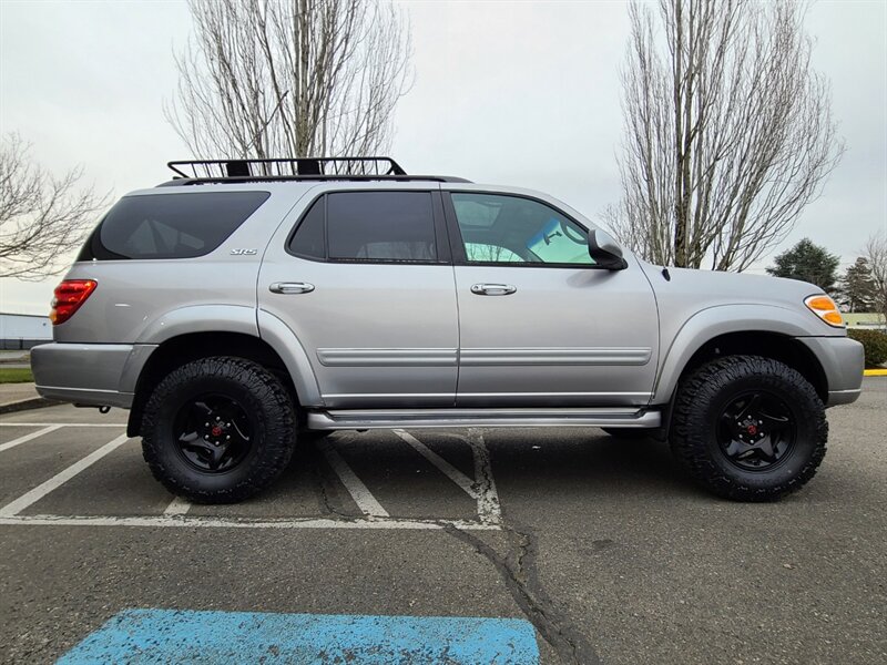 2002 Toyota Sequoia SR5 V8 4.7L 3RD SEAT / 1-Owner / NEW TIRES/ LIFTED  / Lots Of Records / Excellent Condition - Photo 4 - Portland, OR 97217