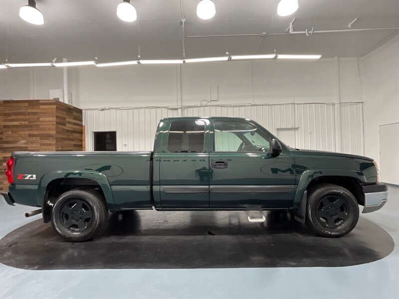 2004 Chevrolet Silverado 1500 Z71 4X4 / 5.3L V8 / LOCAL TRUCK / 119K MILES  / CLEAN TRUCK - Photo 4 - Gladstone, OR 97027