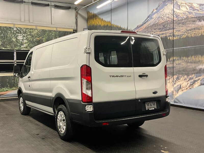 2017 Ford Transit   - Photo 7 - Gladstone, OR 97027