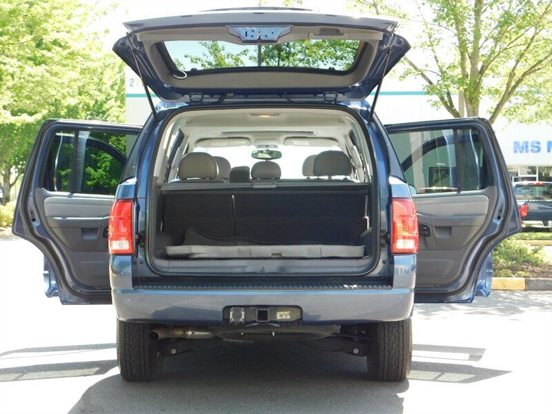 2004 Ford Explorer XLT / 4X4 / 1-OWNER / LOW MILES   - Photo 28 - Portland, OR 97217