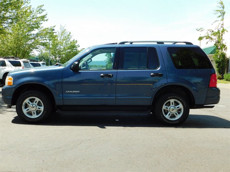 2004 Ford Explorer XLT / 4X4 / 1-OWNER / LOW MILES   - Photo 3 - Portland, OR 97217