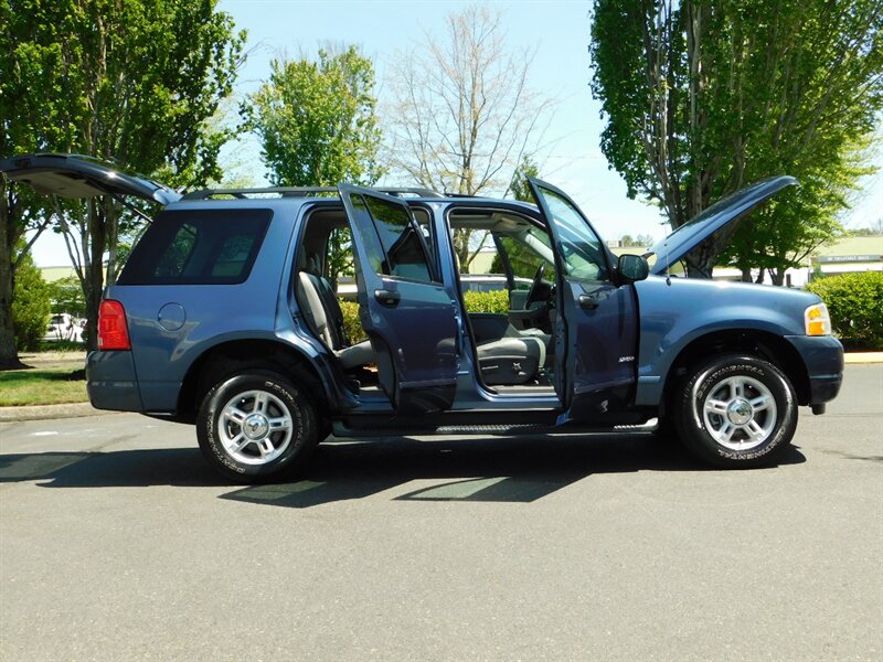 2004 Ford Explorer XLT / 4X4 / 1-OWNER / LOW MILES   - Photo 22 - Portland, OR 97217