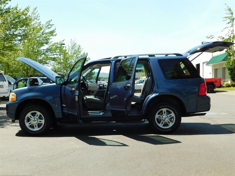 2004 Ford Explorer XLT / 4X4 / 1-OWNER / LOW MILES   - Photo 21 - Portland, OR 97217