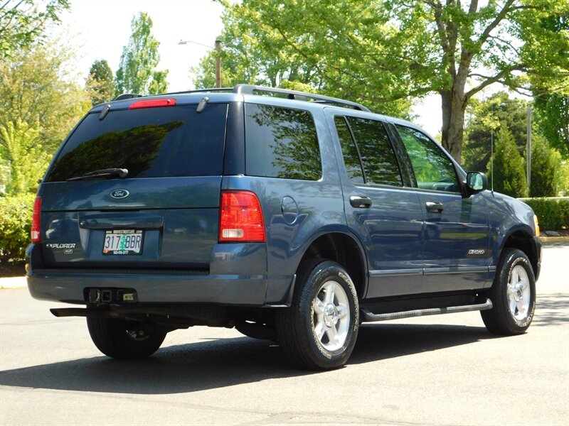 2004 Ford Explorer XLT / 4X4 / 1-OWNER / LOW MILES   - Photo 8 - Portland, OR 97217