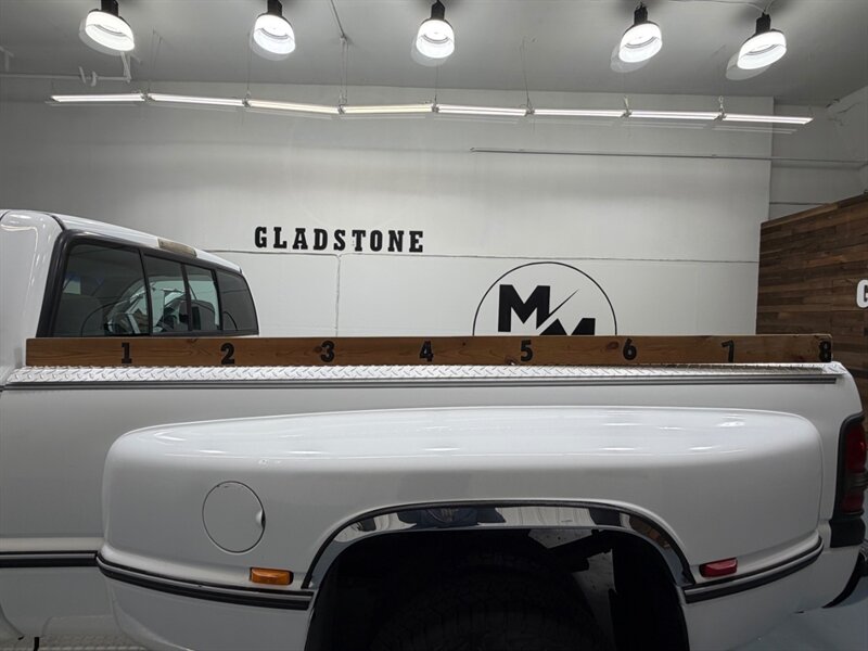 1994 Dodge Ram 3500 Laramie SLT Regular Cab DUALLY 8.0L V10 74K / 5SPD  /BRAND NEW TIRES - Photo 9 - Gladstone, OR 97027