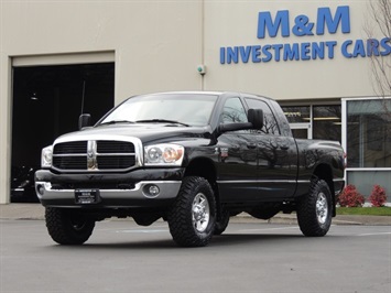 2009 Dodge Ram 2500 SXT / MEGA CAB / 4X4 / CUMMINS DIESEL / 6-SPEED Truck