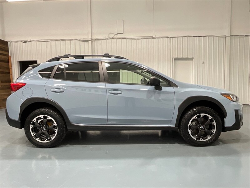 2021 Subaru Crosstrek Sport Utility AWD / 1-OWNER LOCAL / 57K Miles  / Backup Camera / ZERO RUST - Photo 4 - Gladstone, OR 97027