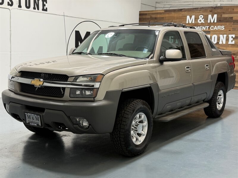 2002 Chevrolet Avalanche 2500 8.1L 4X4 / LEATHER / SUNROOF / ONLY 87K MILES / LOCAL RUST FREE / LOW MILES - Photo 38 - Gladstone, OR 97027