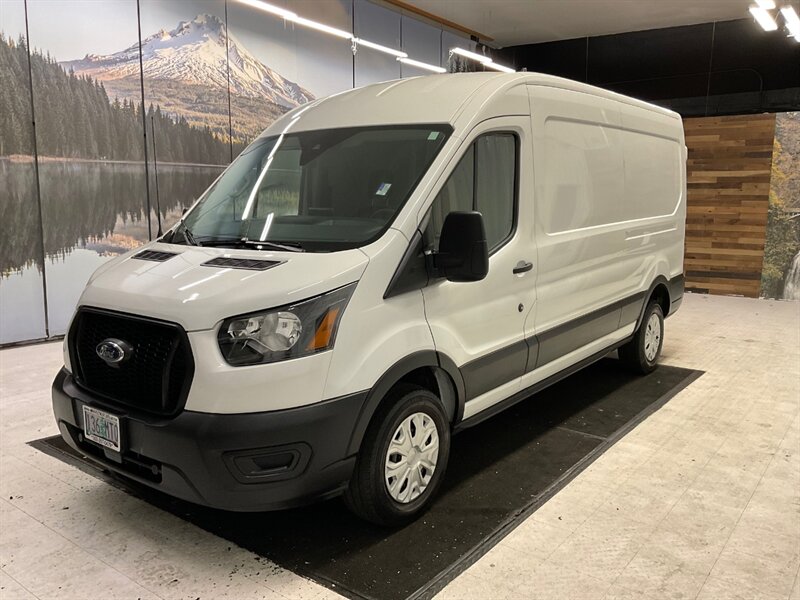 2021 Ford Transit Cargo Van 150 / 3.5L V6 / Medium Roof 148 " WB  / 1-OWNER / Backup Camera / Leather Seats - Photo 25 - Gladstone, OR 97027