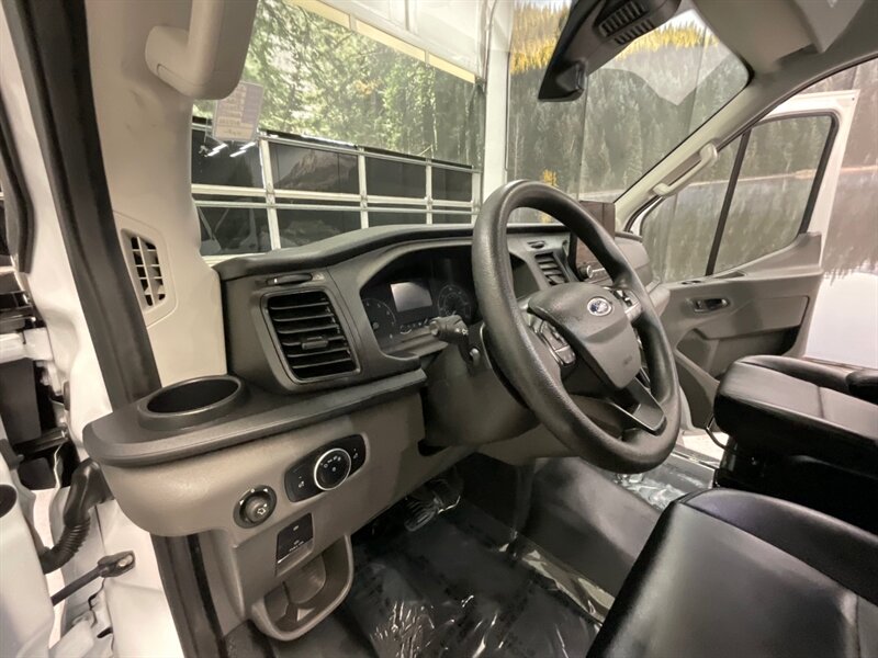 2021 Ford Transit Cargo Van 150 / 3.5L V6 / Medium Roof 148 " WB  / 1-OWNER / Backup Camera / Leather Seats - Photo 19 - Gladstone, OR 97027