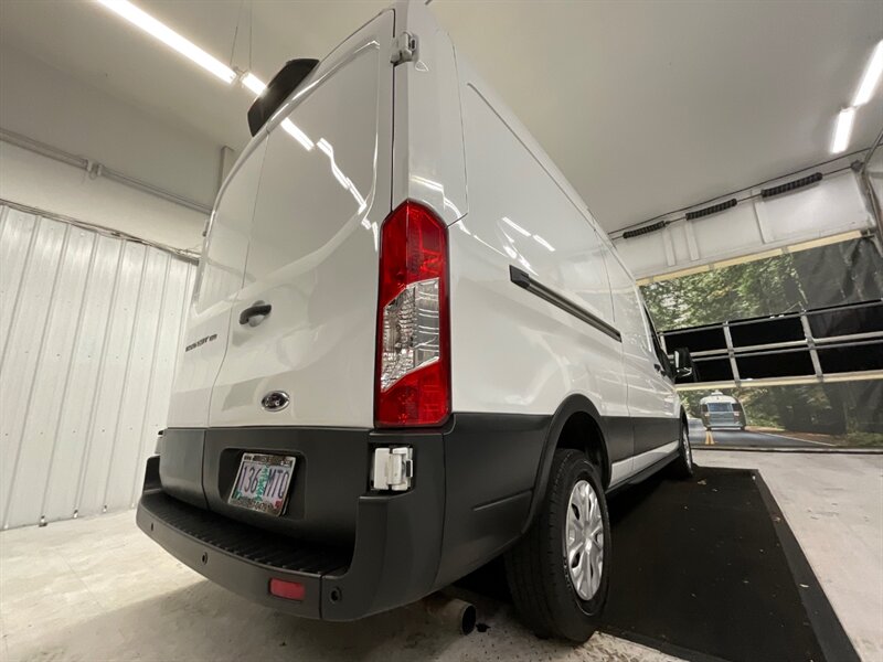 2021 Ford Transit Cargo Van 150 / 3.5L V6 / Medium Roof 148 " WB  / 1-OWNER / Backup Camera / Leather Seats - Photo 26 - Gladstone, OR 97027