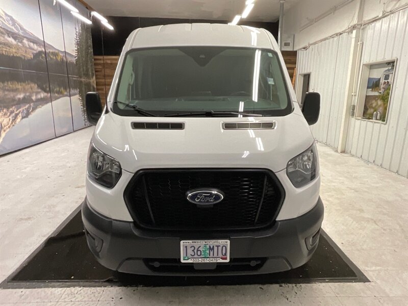 2021 Ford Transit Cargo Van 150 / 3.5L V6 / Medium Roof 148 " WB  / 1-OWNER / Backup Camera / Leather Seats - Photo 5 - Gladstone, OR 97027