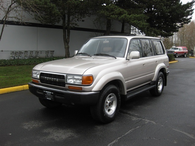 1994 toyota land cruiser 4x4 6 cyl leather 3rd seat 1994 toyota land cruiser 4x4 6 cyl