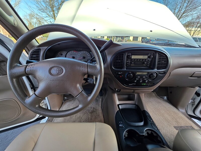 2001 Toyota Sequoia V8 4.7L / 3RD SEAT / NEW TIMING BELT / LIFTED / NEW WHEELS / NEW TIRES / LOW MILES - Photo 40 - Portland, OR 97217