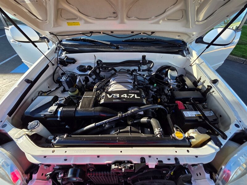 2001 Toyota Sequoia V8 4.7L / 3RD SEAT / NEW TIMING BELT / LIFTED / NEW WHEELS / NEW TIRES / LOW MILES - Photo 30 - Portland, OR 97217