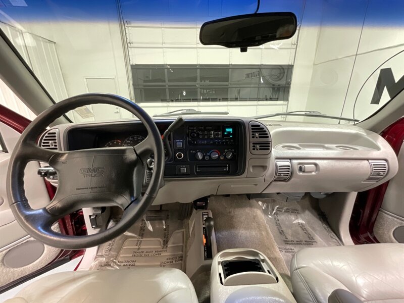 1995 GMC Sierra 1500 SLT K1500 Z-71 OFF RD 4X4 / 5.7L V8 /89,000 MILES /Power Leather Seats / ZERO RUST - Photo 36 - Gladstone, OR 97027