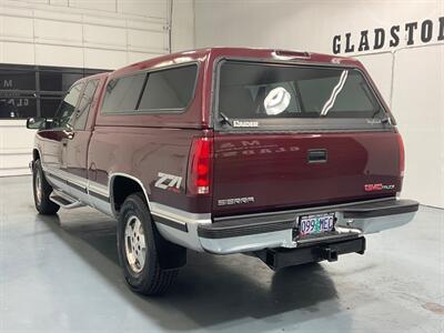 1995 GMC Sierra 1500 SLT K1500 Z-71 OFF RD 4X4 / 5.7L V8 /89,000 MILES /Power Leather Seats / ZERO RUST - Photo 7 - Gladstone, OR 97027