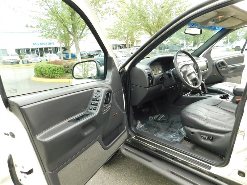 2001 Jeep Grand Cherokee Laredo V8 4WD LIMITED CUSTOM LIFTED Bumpers Winsh   - Photo 30 - Portland, OR 97217